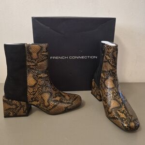 NIB French Connection Block Heeled Boots